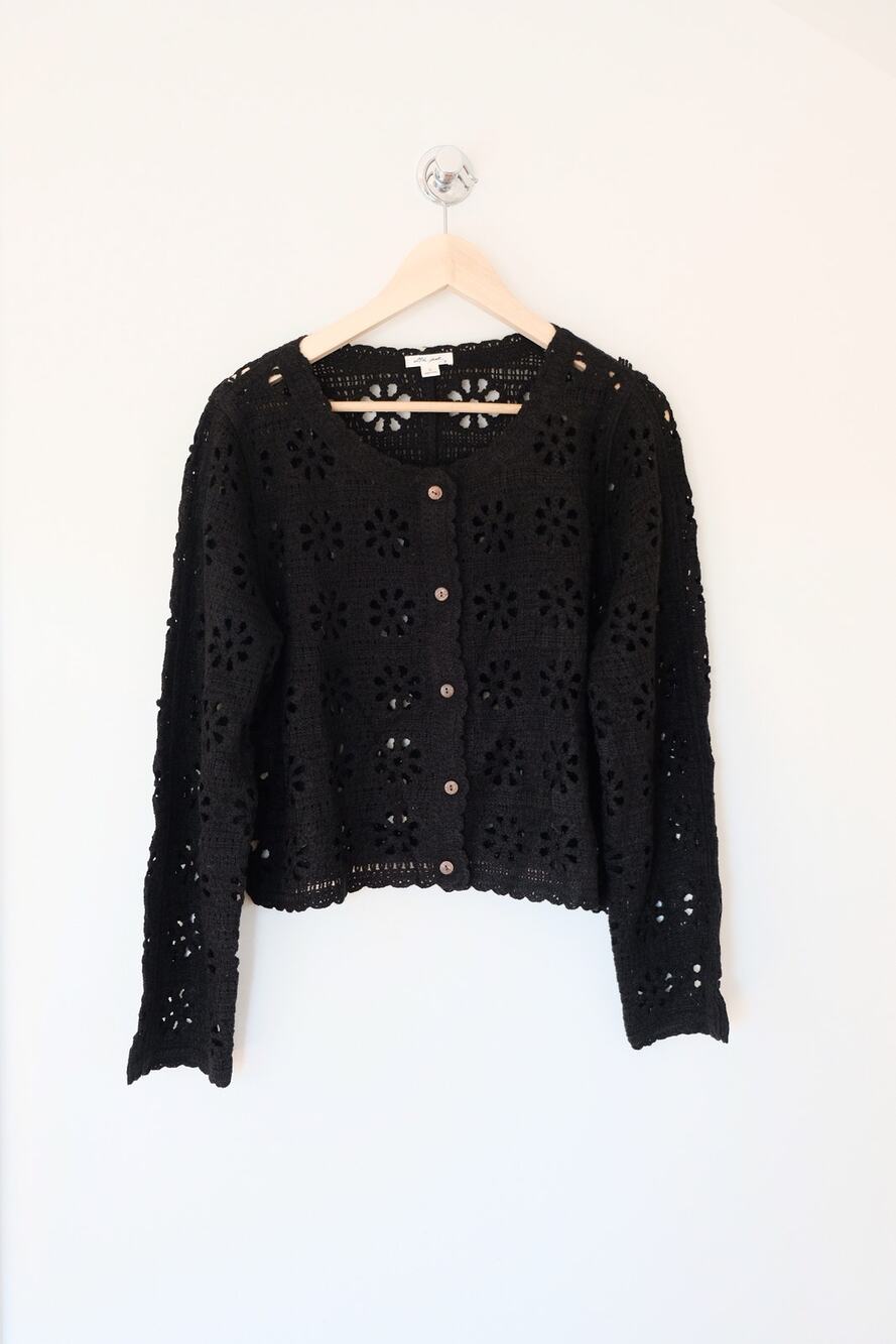Black Crochet Floral Cardigan Scalloped Trim Boho Festival Whimsygoth XL